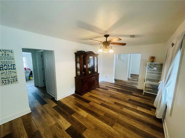 309 Douglas Street, Berryville, AR 72616