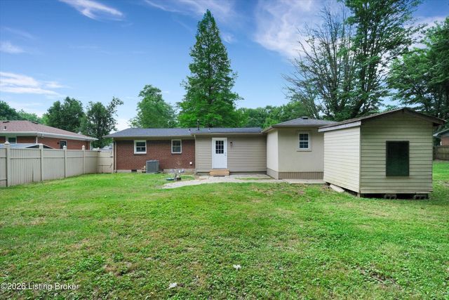 11204 Blue Lick Rd, Louisville, KY 40229