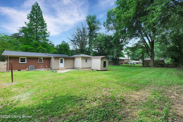 11204 Blue Lick Rd, Louisville, KY 40229