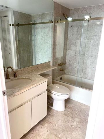 11113 Biscayne Blvd 1253, Miami, FL 33181