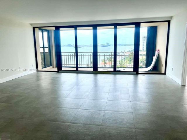 11113 Biscayne Blvd 1253, Miami, FL 33181