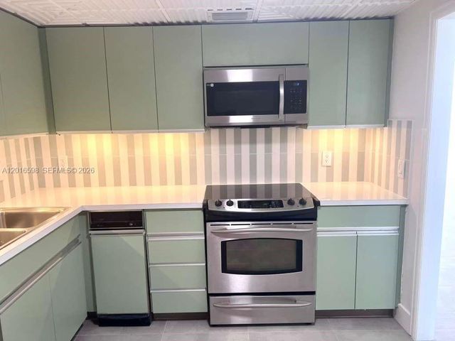 11113 Biscayne Blvd 1253, Miami, FL 33181