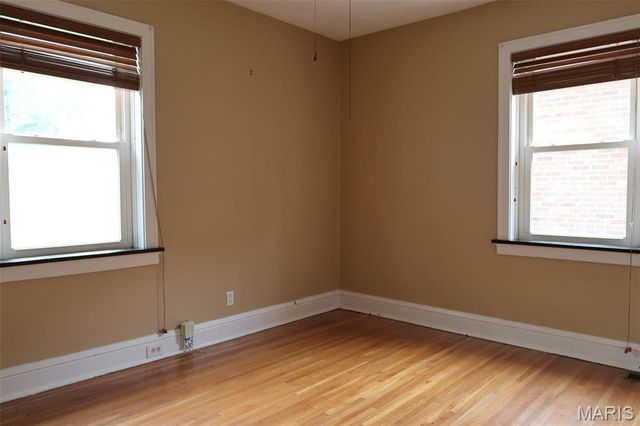 6406 Woodbine Court, St Louis, MO 63109