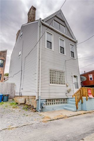 5264 Dresden Way, Lawrenceville, PA 15201