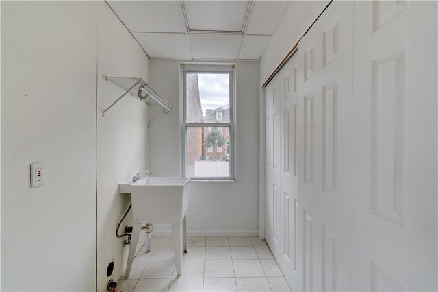 5264 Dresden Way, Lawrenceville, PA 15201