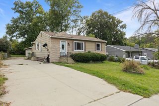 439 E Porter Avenue, Des Moines, IA 50315