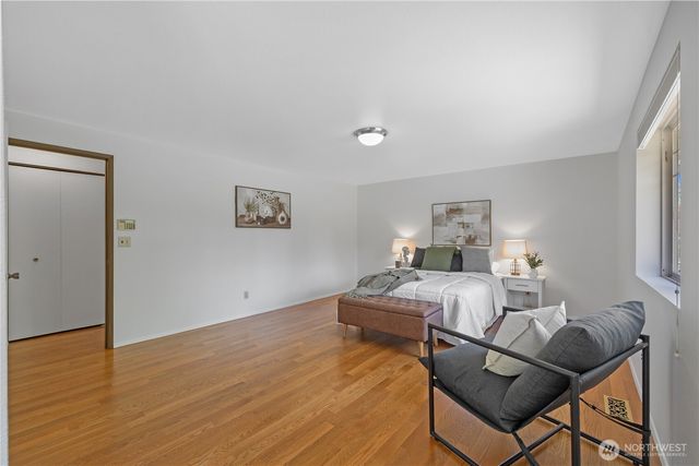 12307 SE 74th Street, Newcastle, WA 98056
