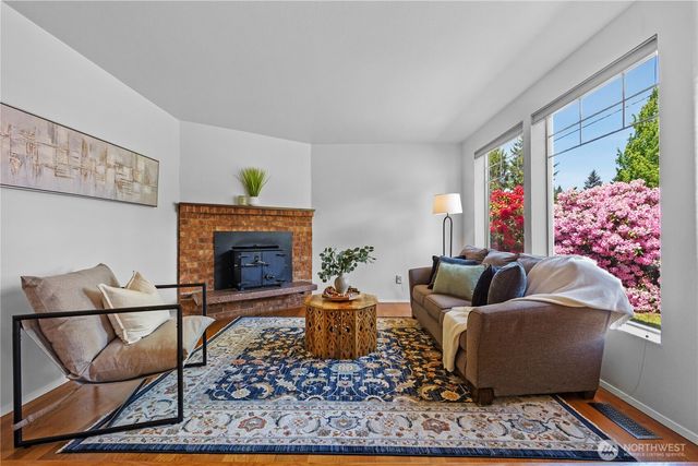 12307 SE 74th Street, Newcastle, WA 98056
