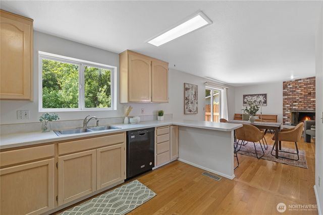 12307 SE 74th Street, Newcastle, WA 98056