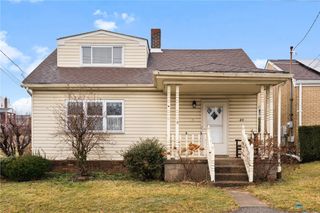49 Gordon Street, Stowe Twp, PA 15136