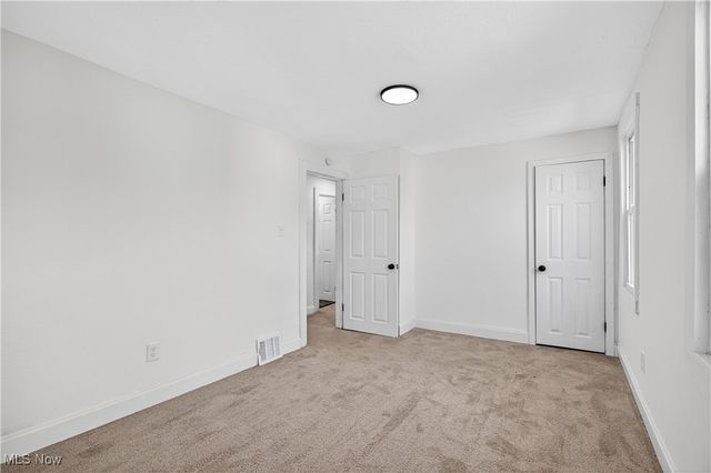 10414 Nelson Avenue, Cleveland, OH 44105