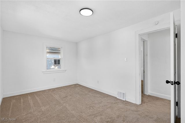 10414 Nelson Avenue, Cleveland, OH 44105