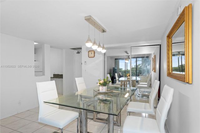 20379 W Country Club Drive 532, Aventura, FL 33180