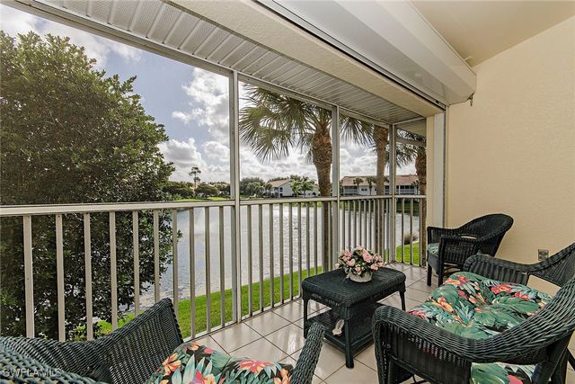 4910 Deerfield WAY A-203, Naples, FL 34110