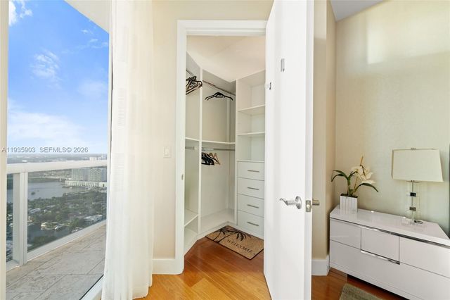 16001 Collins Ave 3906, Sunny Isles Beach, FL 33160