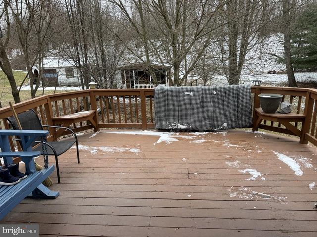 1148 W COAL ST, Shenandoah, PA 17976