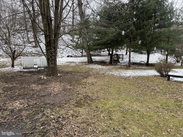 1148 W COAL ST, Shenandoah, PA 17976