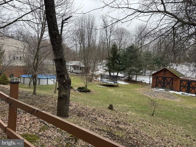 1148 W COAL ST, Shenandoah, PA 17976