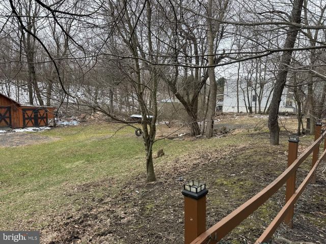 1148 W COAL ST, Shenandoah, PA 17976