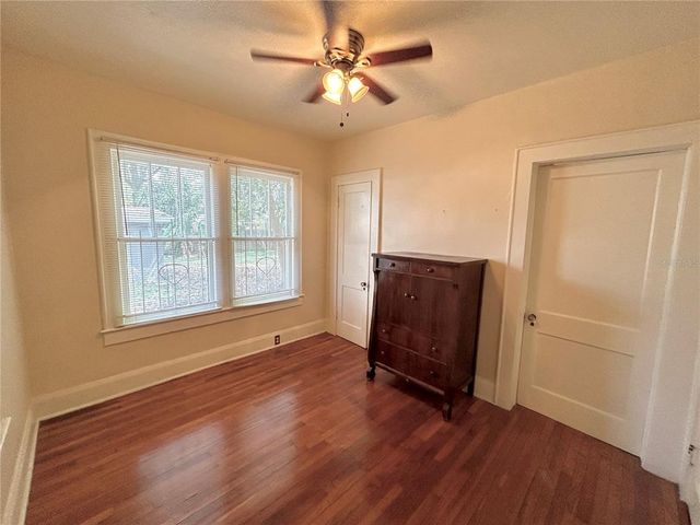 4015 N SEMINOLE AVENUE 4, Tampa, FL 33603