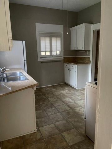 928 W Gardner Street, Houston, TX 77009