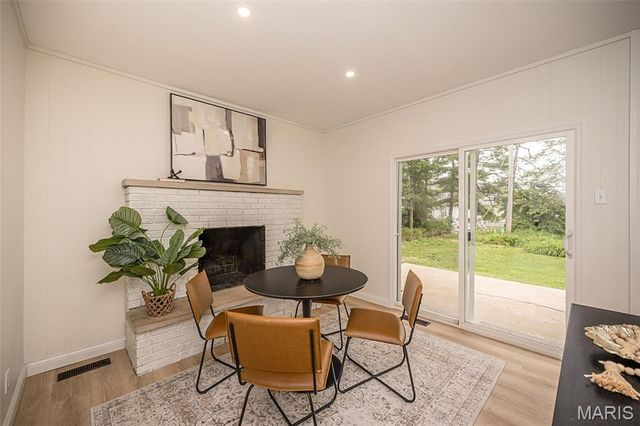 6272 Treeridge Trail, St Louis, MO 63129