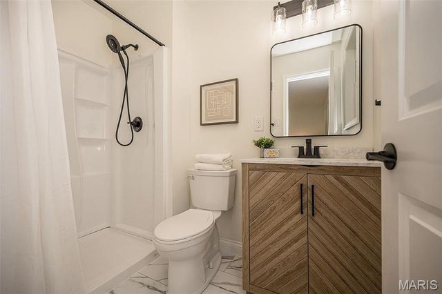 6272 Treeridge Trail, St Louis, MO 63129