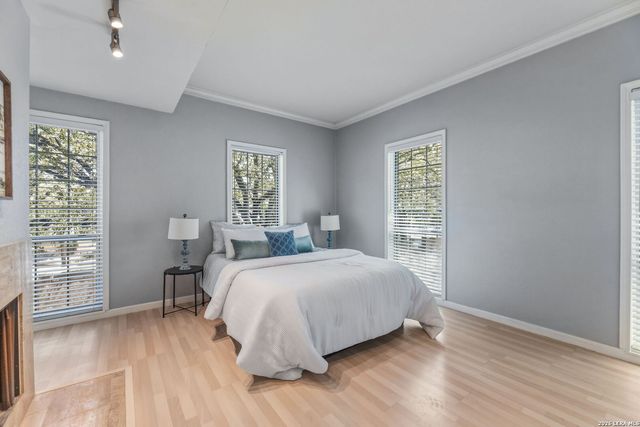 7711 Broadway Apt 20B, San Antonio, TX 78209