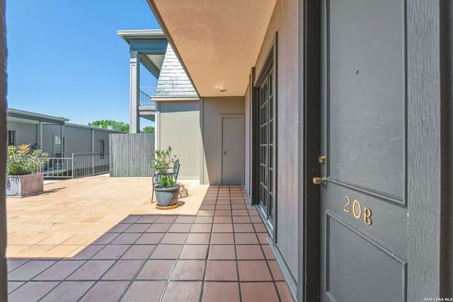 7711 Broadway Apt 20B, San Antonio, TX 78209