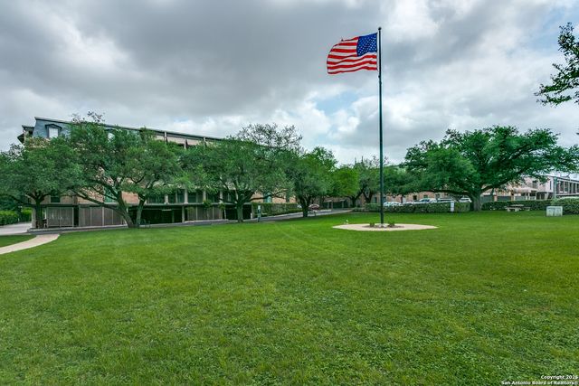 7711 Broadway Apt 20B, San Antonio, TX 78209