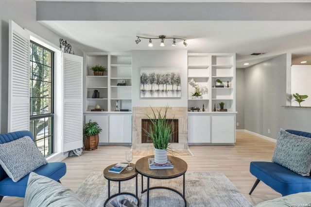 7711 Broadway Apt 20B, San Antonio, TX 78209