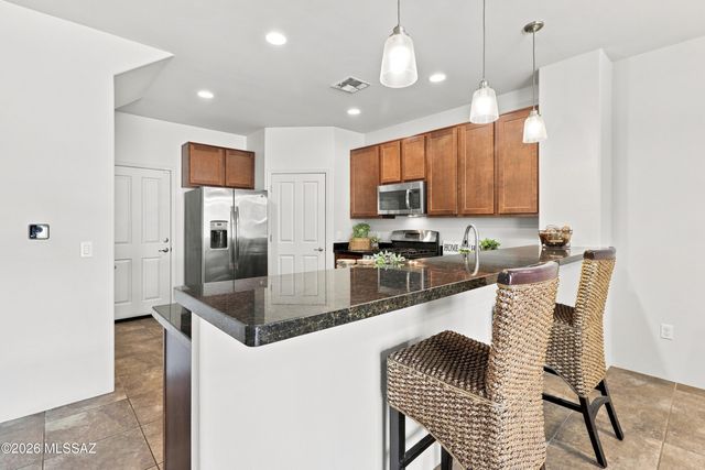 2856 N Silkie Place, Tucson, AZ 85719
