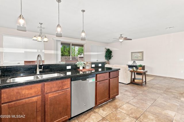2856 N Silkie Place, Tucson, AZ 85719