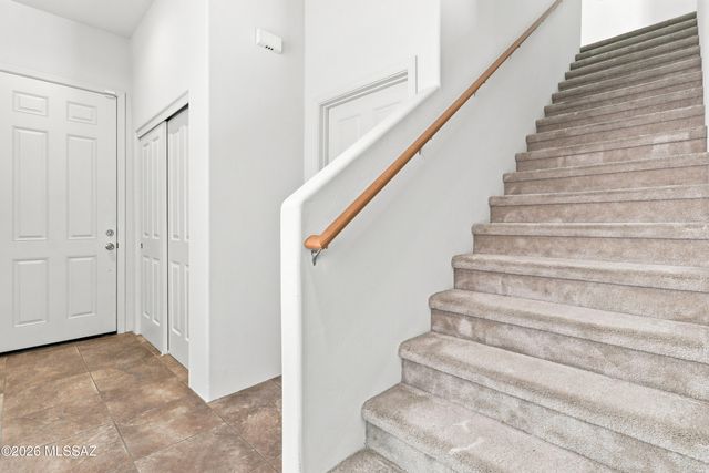2856 N Silkie Place, Tucson, AZ 85719