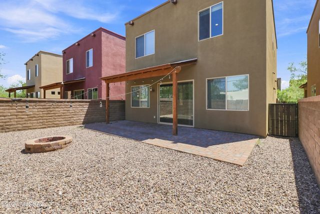 2856 N Silkie Place, Tucson, AZ 85719