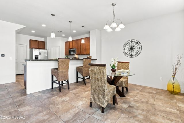 2856 N Silkie Place, Tucson, AZ 85719