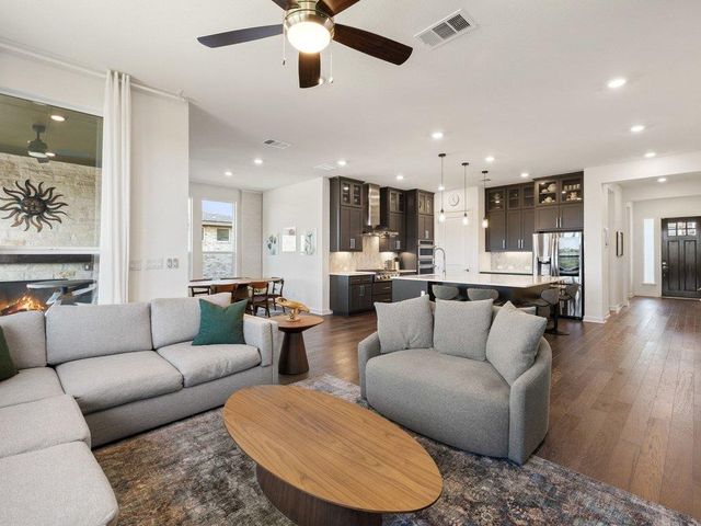 5912 Cimarron Ridge LN, Austin, TX 78738