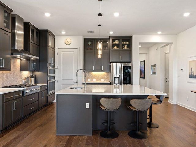 5912 Cimarron Ridge LN, Austin, TX 78738