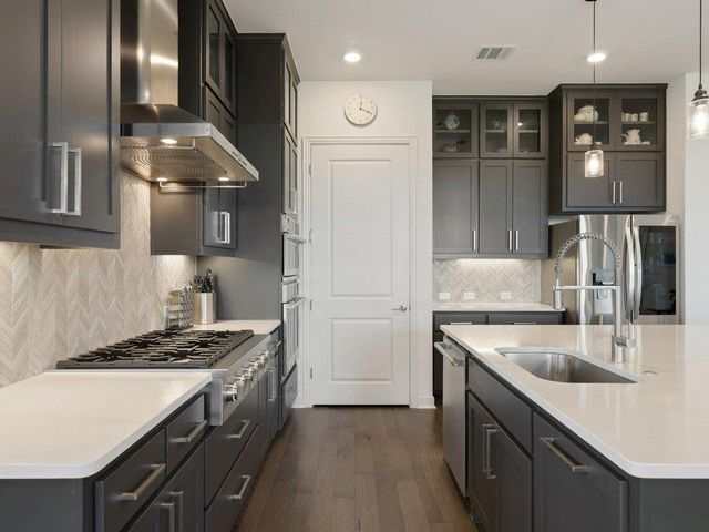 5912 Cimarron Ridge LN, Austin, TX 78738