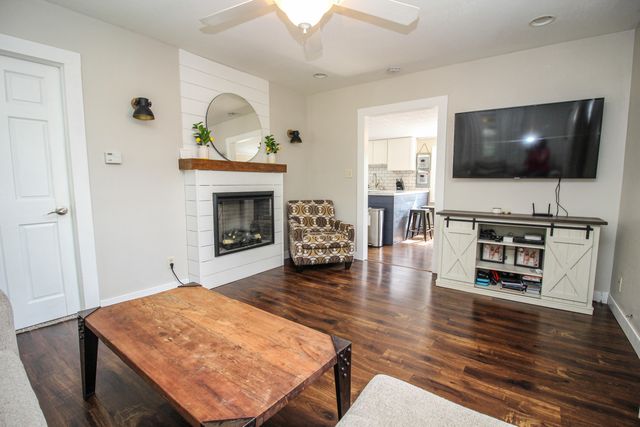 615 East Street, Three Rivers City, MI 49093