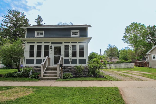615 East Street, Three Rivers City, MI 49093
