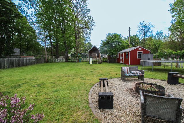 615 East Street, Three Rivers City, MI 49093