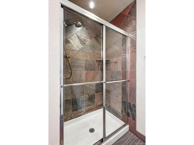 7175 S Poplar Way, Centennial, CO 80112