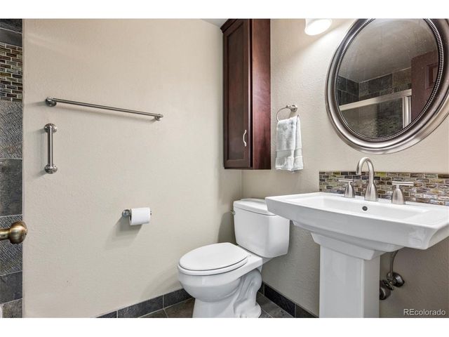 7175 S Poplar Way, Centennial, CO 80112