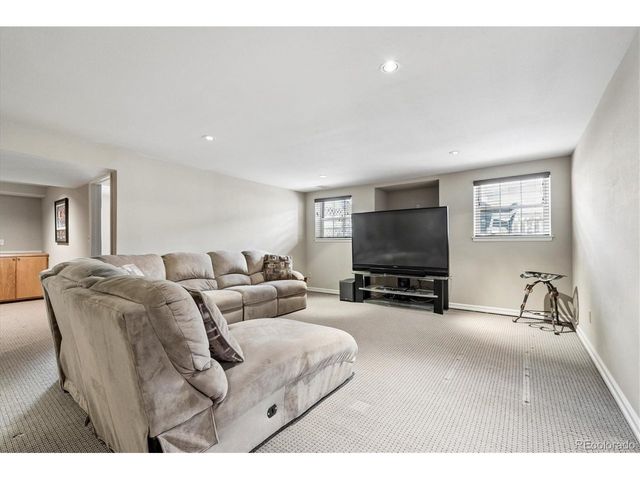 7175 S Poplar Way, Centennial, CO 80112