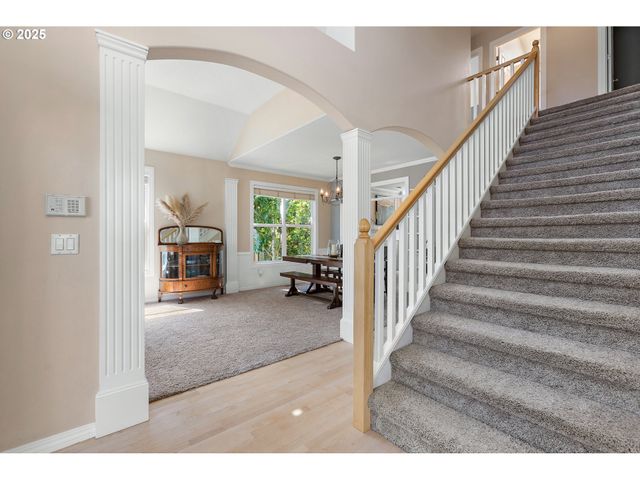 14635 Nw JEWELL Ln, Portland, OR 97229