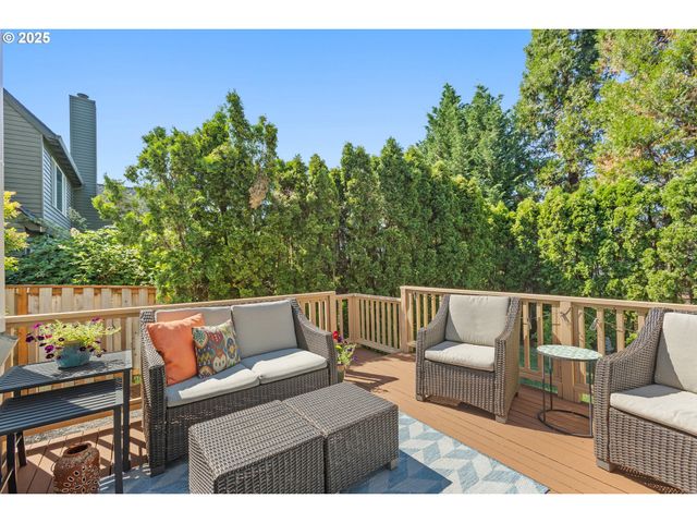 14635 Nw JEWELL Ln, Portland, OR 97229