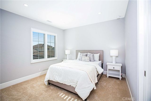 126 Donati, Irvine, CA 92602