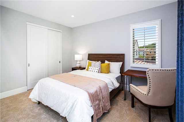 126 Donati, Irvine, CA 92602