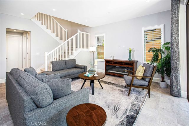 126 Donati, Irvine, CA 92602